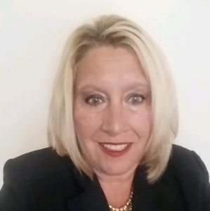 Meet your Posher, Violet